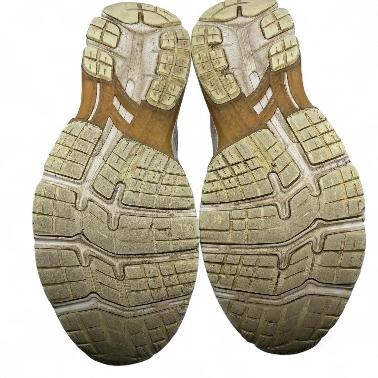 Asics Gel Kayano 26 Platinum - Pure Gold